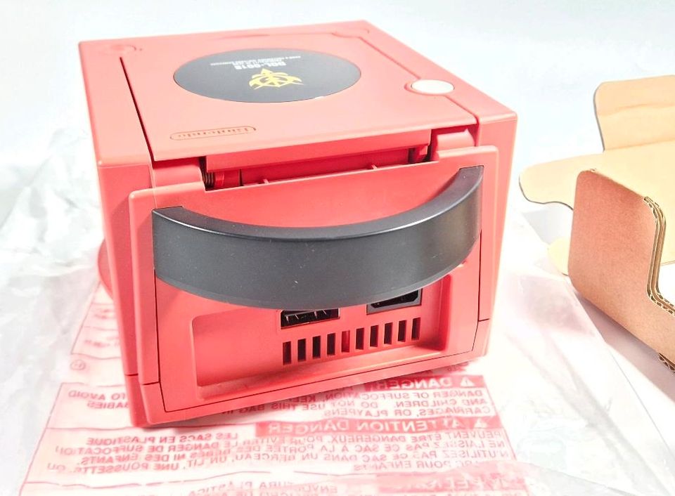 Nintendo Gamecube Char's Customized Box OVP DOL-001S in Frankfurt am Main
