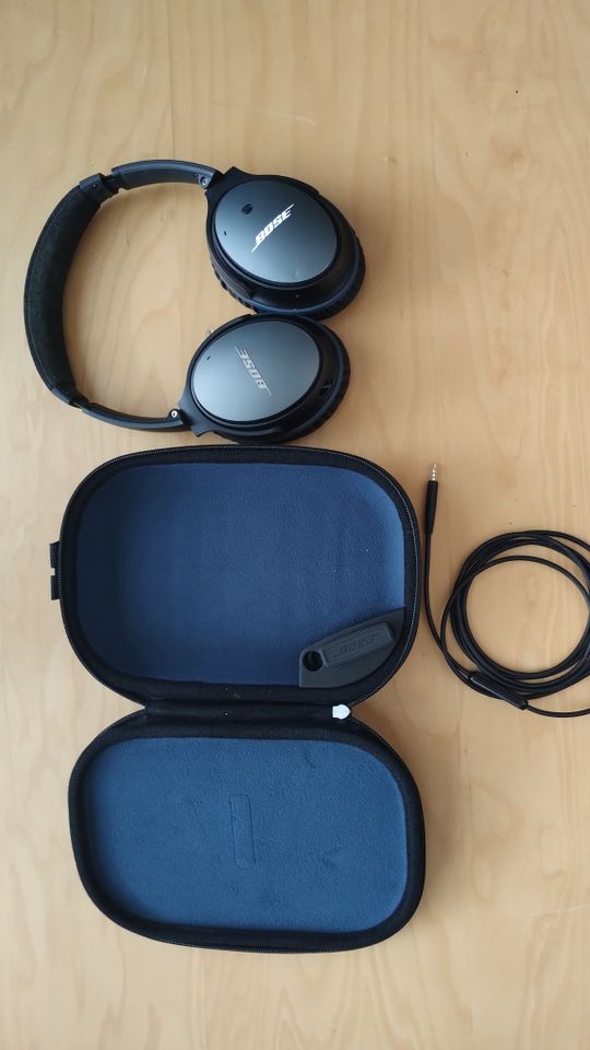 Bose QC 25 OverEar Kopfhörer / Noise Canceling in Lörrach