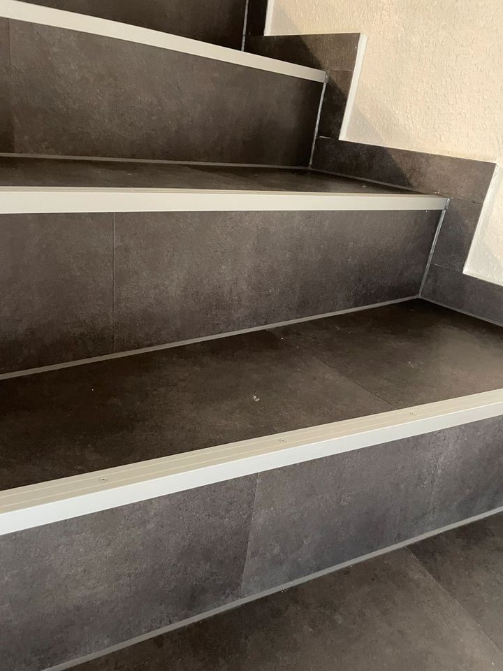 Treppenrenovierung  Treppe Vinyl Laminat in Emsdetten