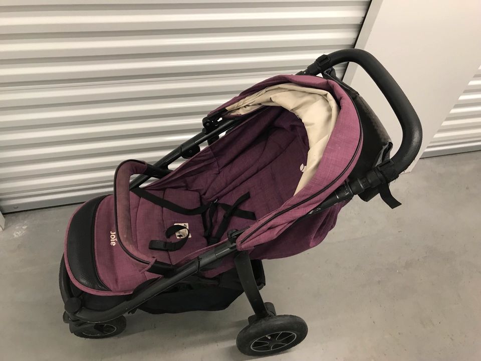 Joie Kinderwagen in Berlin