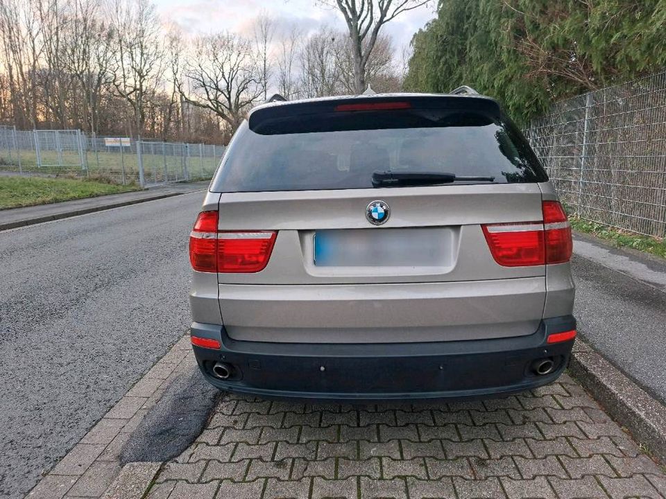 BMW X5 E70 3.0d 2 Hand in Dortmund