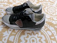 Philipp Model Herrenschuhe 42 silber grau schwarz Kr. Altötting - Altötting Vorschau