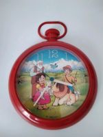 80er Jahre Wanduhr Heidi rot Uhr 15€ Nordrhein-Westfalen - Alsdorf Vorschau