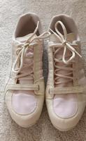 Sneaker Puma Gr.42 Sportschuhe rose Baden-Württemberg - Nufringen Vorschau