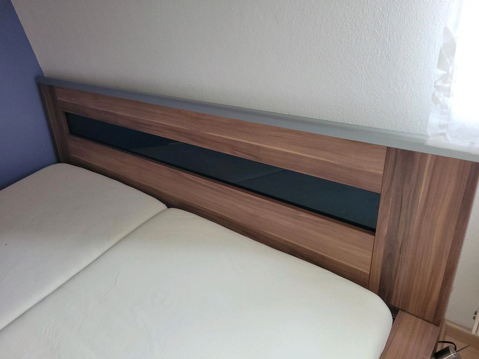 Doppelbett in Dingolfing