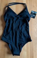 PUMA Badeanzug Gr. L schwarz Träger verstellbar Pad NEU! Berlin - Reinickendorf Vorschau