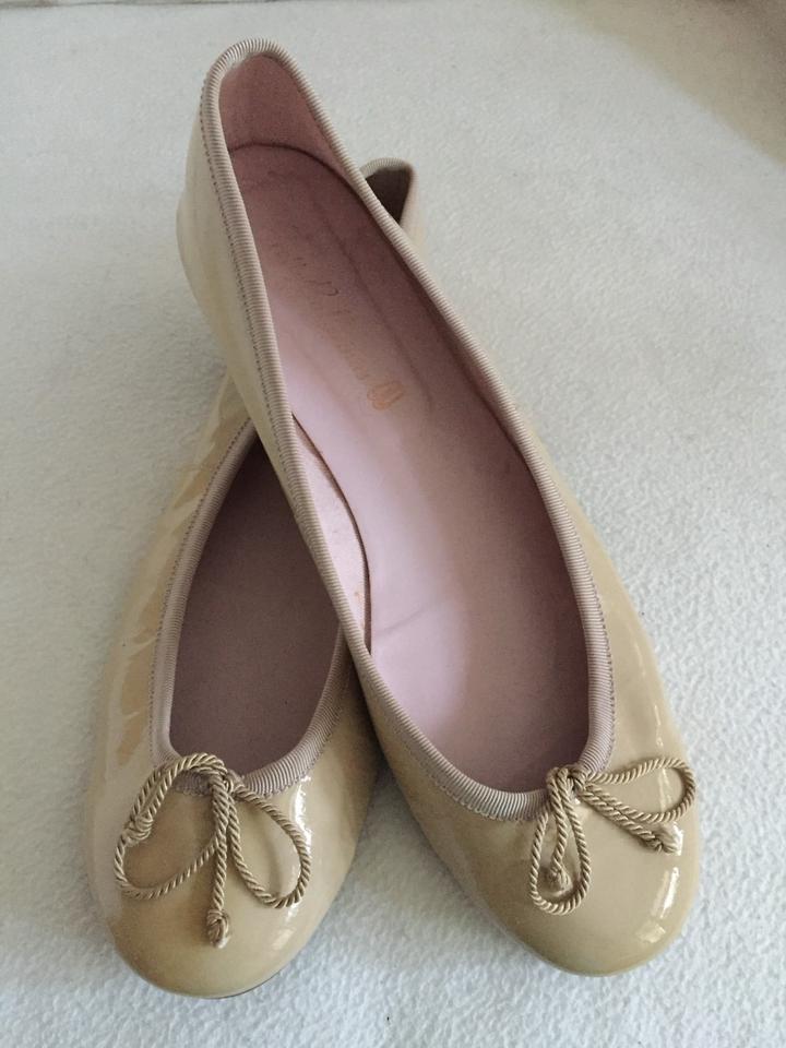 Ballerinas Pretty Ballerina 41  beige Lackleder neuwertig in München