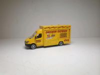 Siku MB Sprinter Chicken Express 1/50 gebraucht Bochum - Bochum-Wattenscheid Vorschau