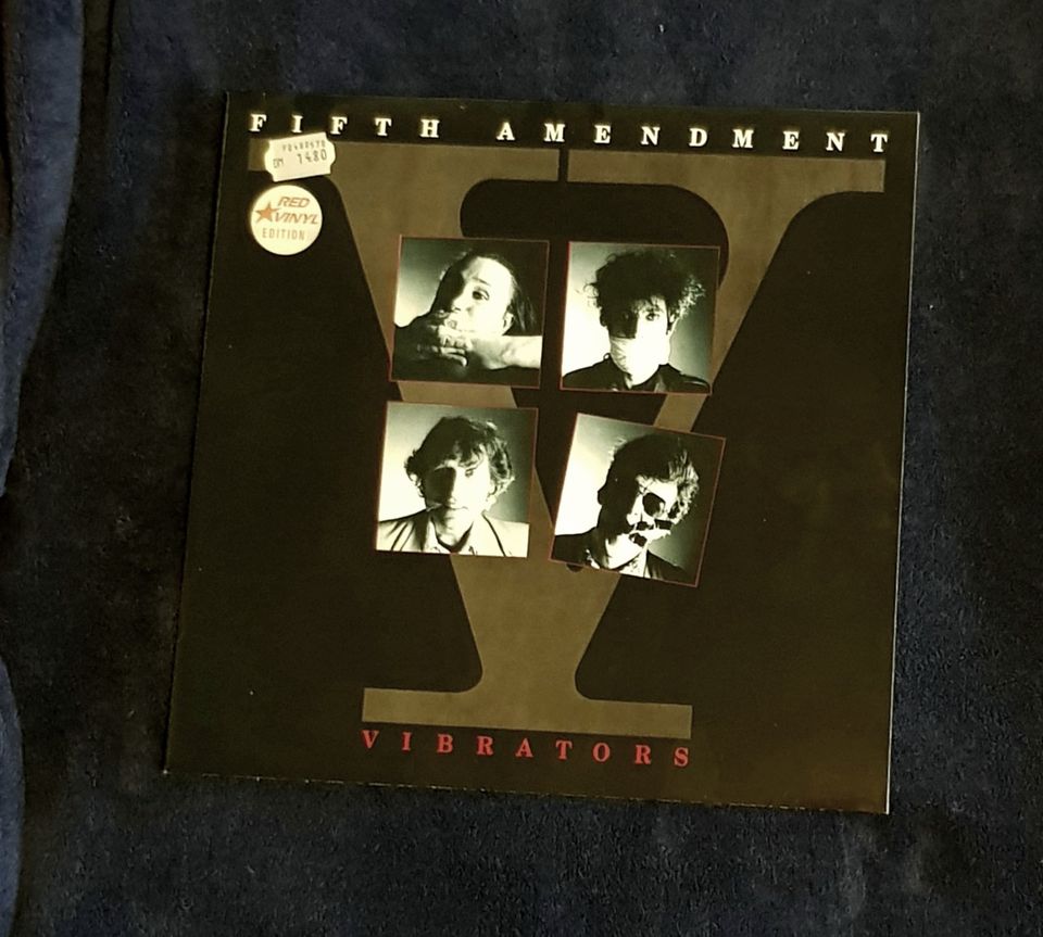 The Vibrators - Fifth Amendment - LP D 1985 - NM/NM Red Vinyl in Halstenbek