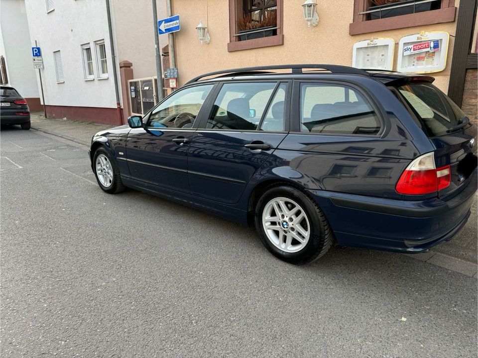 BMW 320d touring - in Egelsbach