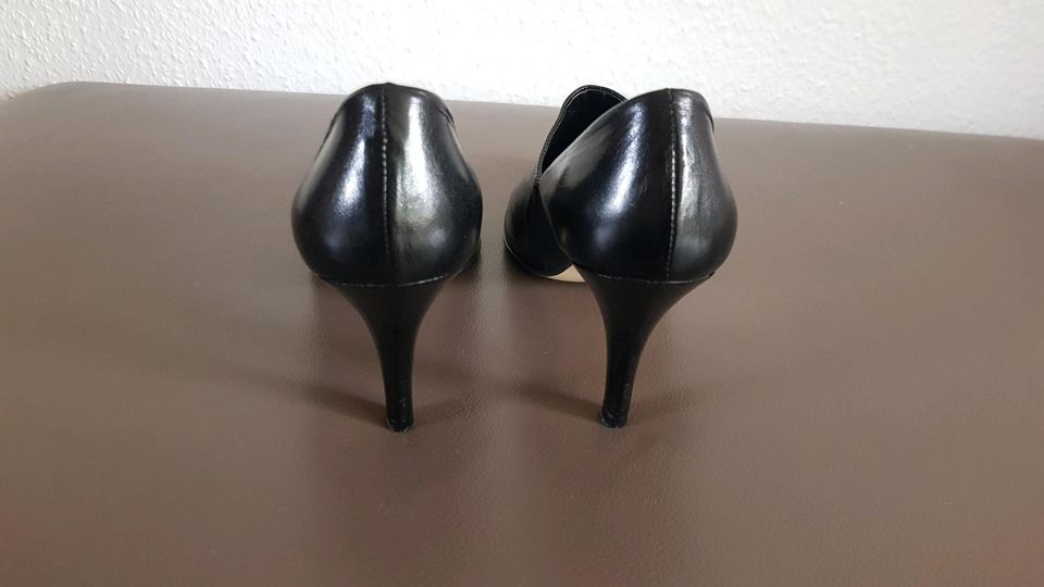 Pumps OXITALY Gr. 39, schwarz in Pampow