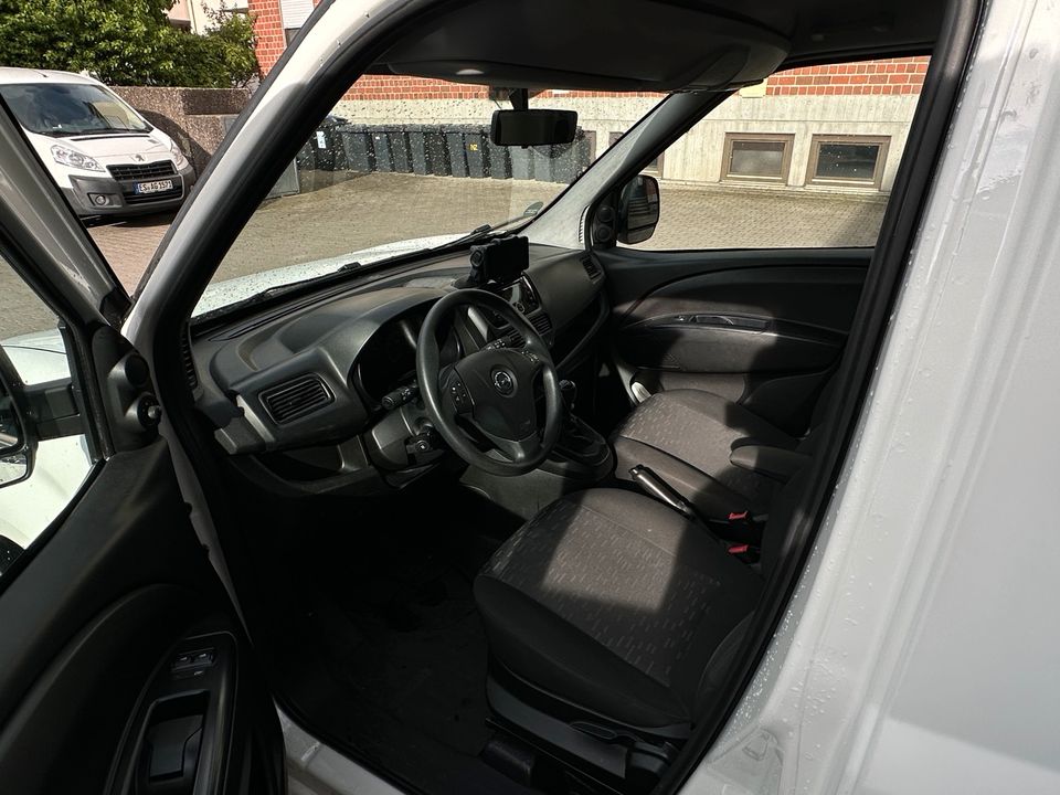 Opel Combo Maxi 1.6 CDTI L2H1 (Klima,Tempomat,Navi) in Waiblingen