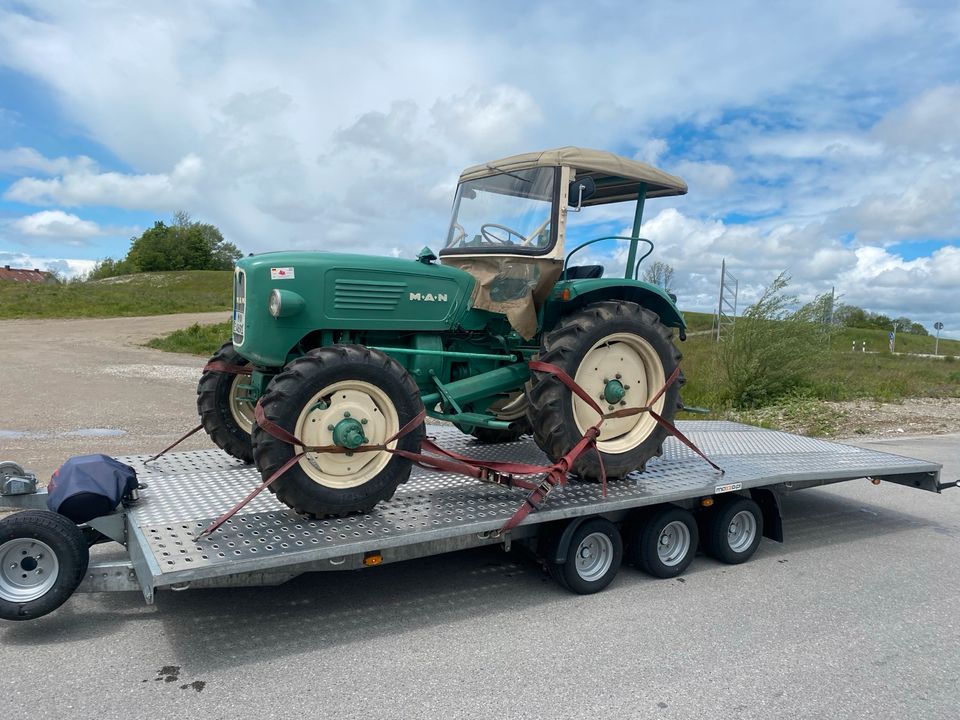 Traktor Landmaschinen Transport in Ingolstadt