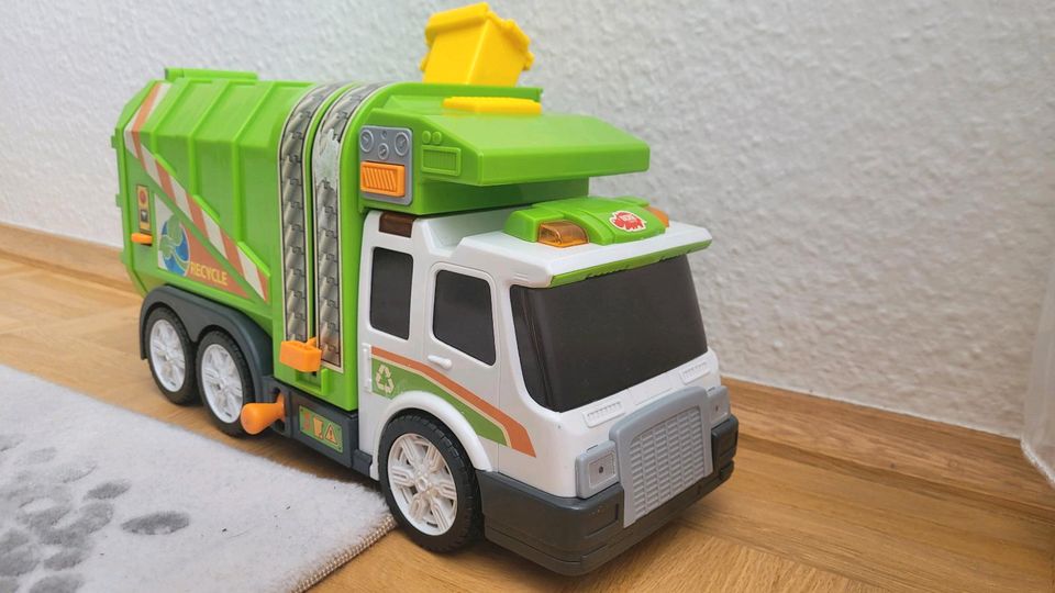 Dickie Toys Müllwagen in Krefeld