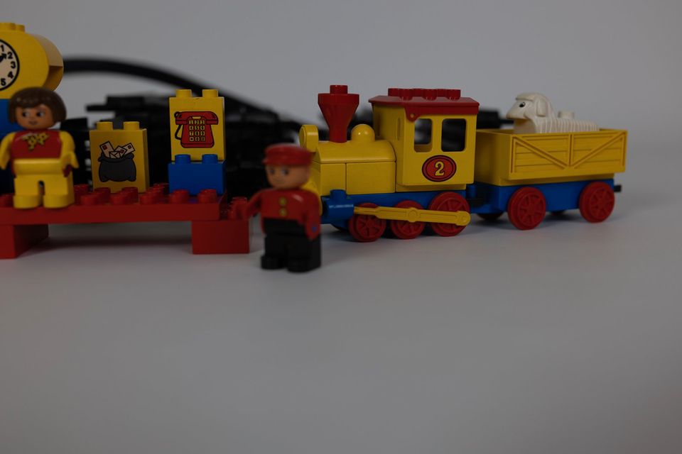 Lego duplo Eisenbahn Set 2701 in Düsseldorf
