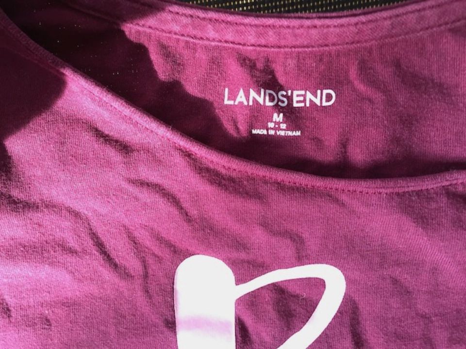 Lands'End "Be youtiful"-Langarmshirt (M, 10-12 /146-152), weinrot in Hamburg