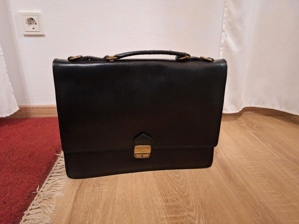 Schöne Lehrer Ledertasche WIE NEU in Trier