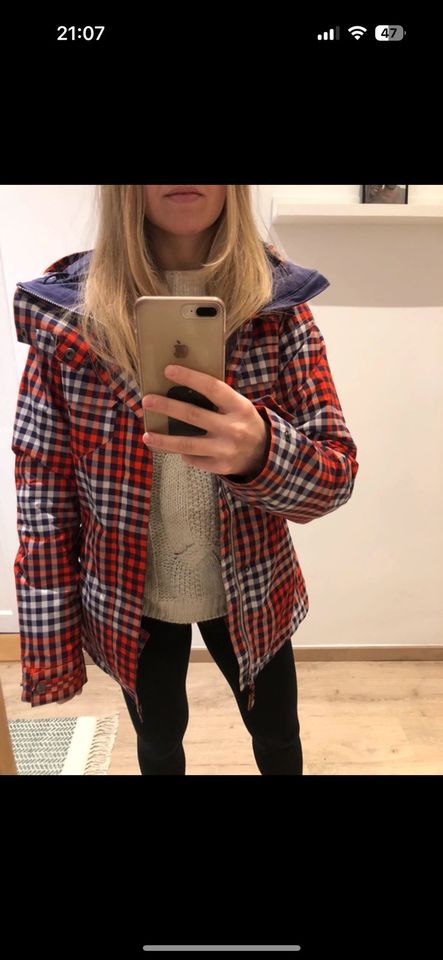 Burton Snowboardjacke M in München