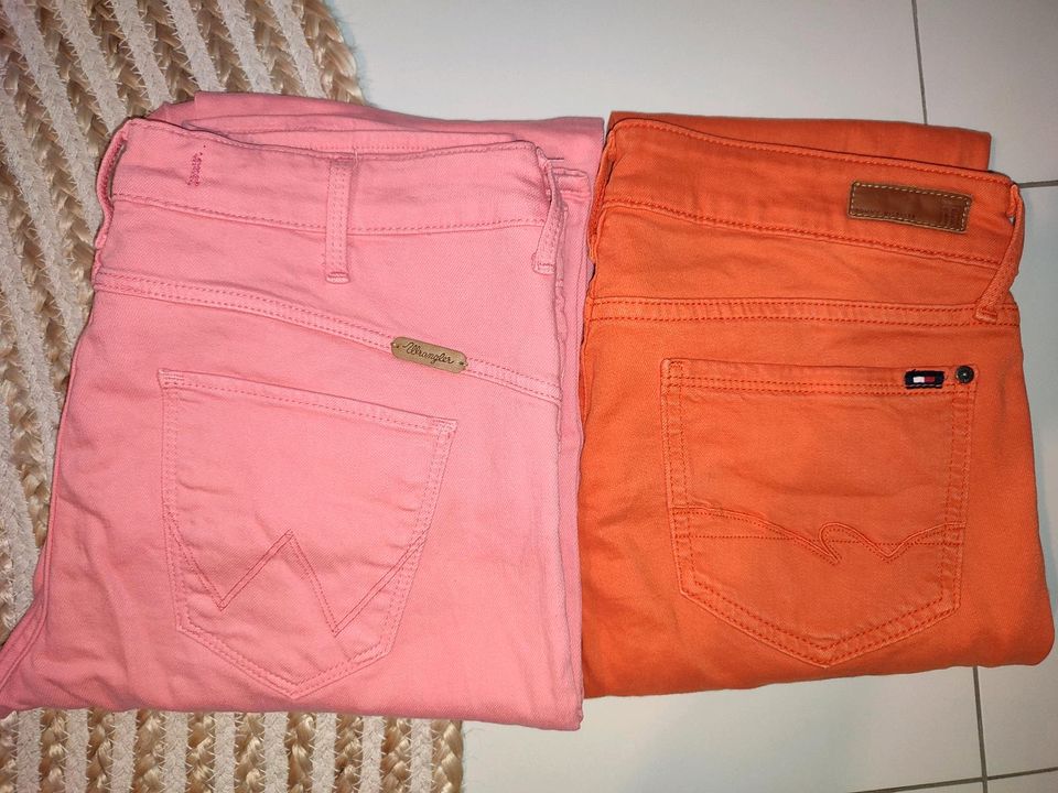 2 x Jeans Hose Tommy Hilfiger Und Wrangler Damen in Harsewinkel