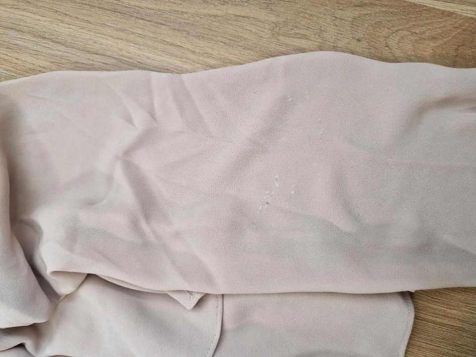 Langärmlige Bluse beige/creme in Freiburg im Breisgau