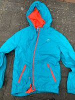 Regenjacke Windjacke Jacke Größe 152 Brandenburg - Michendorf Vorschau