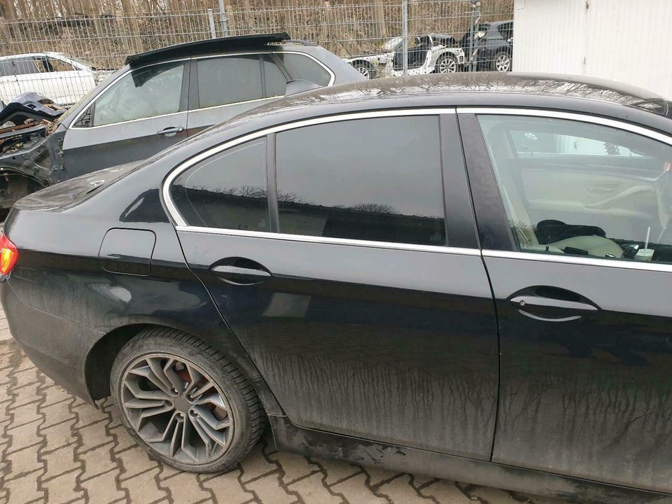 BMW F10 Tür Hinten Links oder Rechts Black Sapphire Metallic in Dortmund