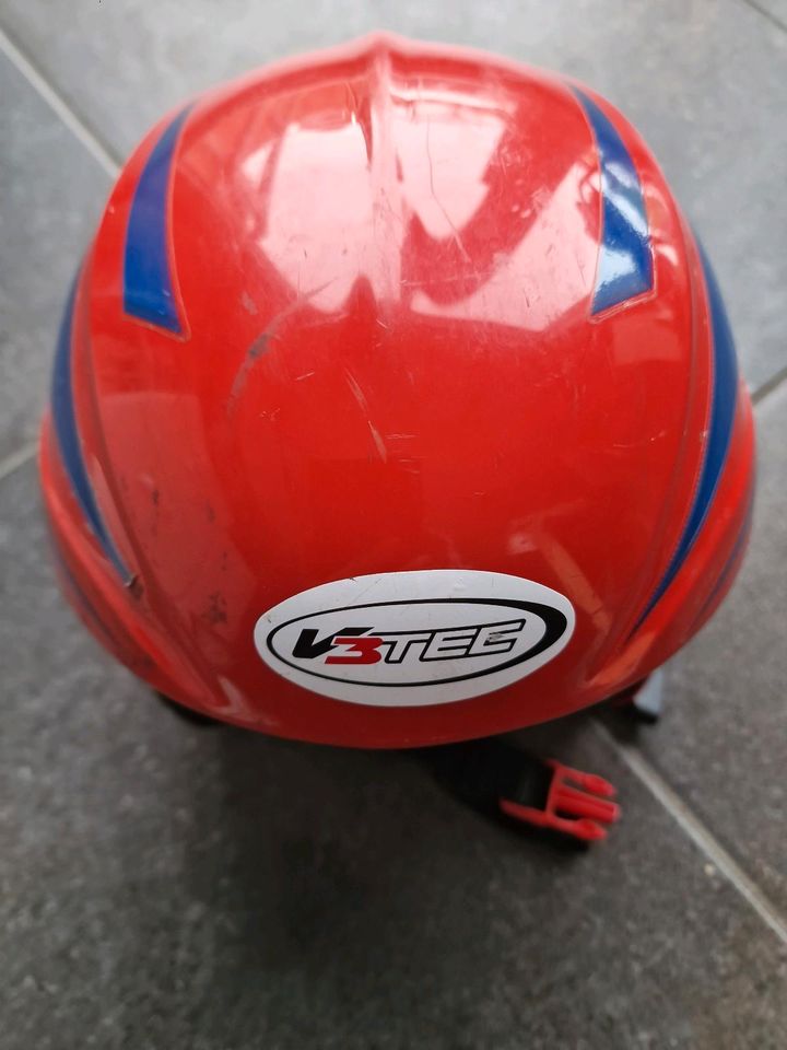 V3 Tec Skihelm rot Gr. XXXS in Leipzig