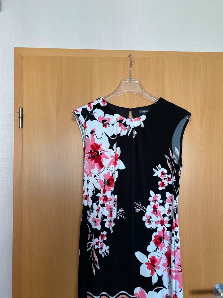 Kleid mit Blumenranken in Leipzig