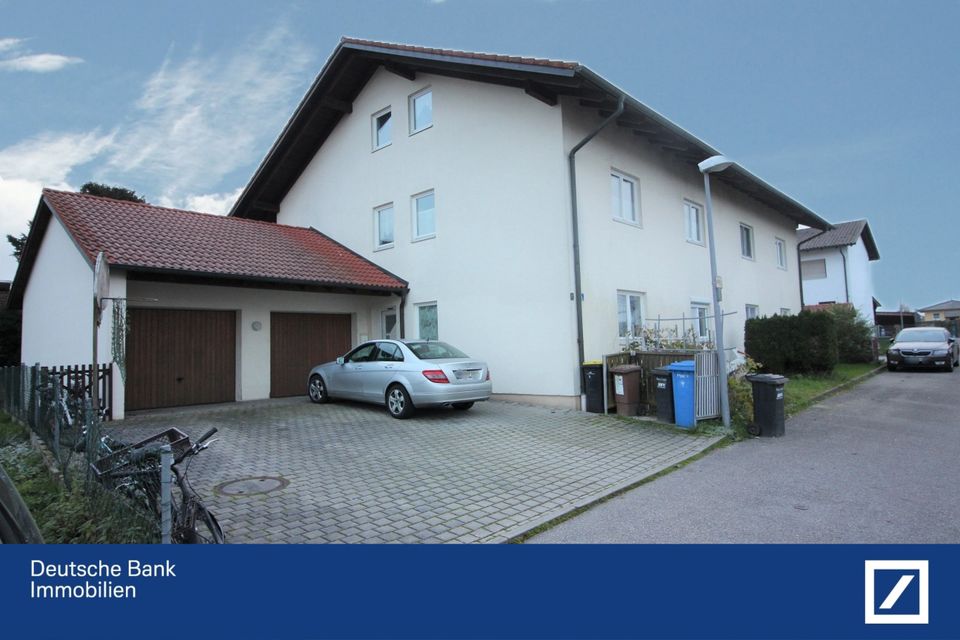 Zweifamilienhaus mit gut aufgeteilten 3-Zimmer Wohnungen in Marklkofen / Frontenhausen in Marklkofen