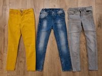 Paket 3 Hosen Gr. 134 Jeans Mädchen  H&M LTB, Primark Nordrhein-Westfalen - Paderborn Vorschau