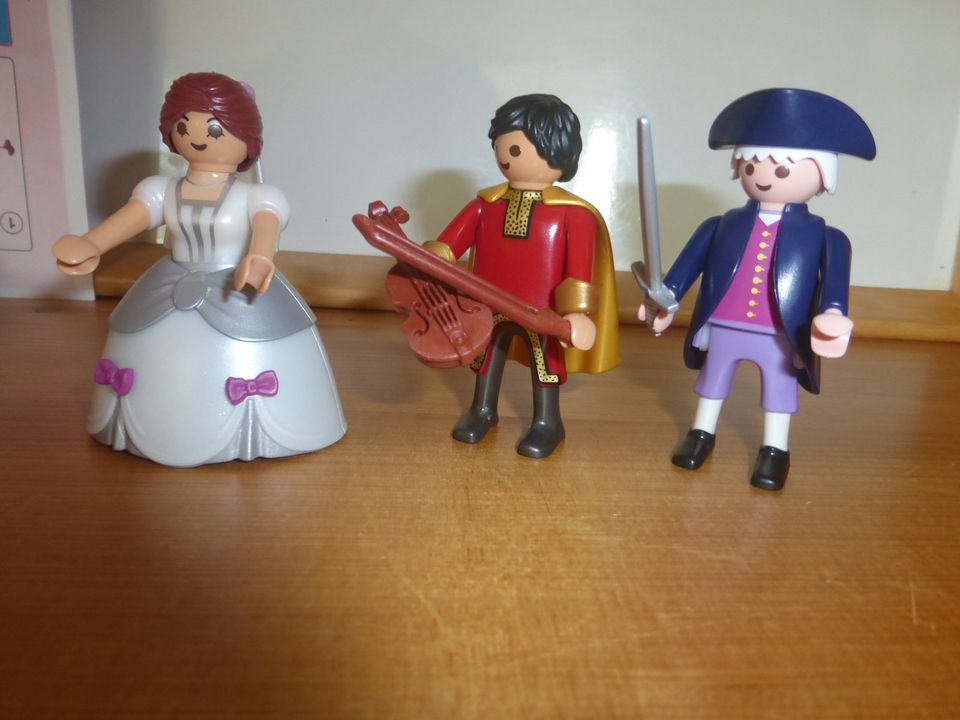 Playmobil 6853, Prunkvoller Maskenball in Adlkofen