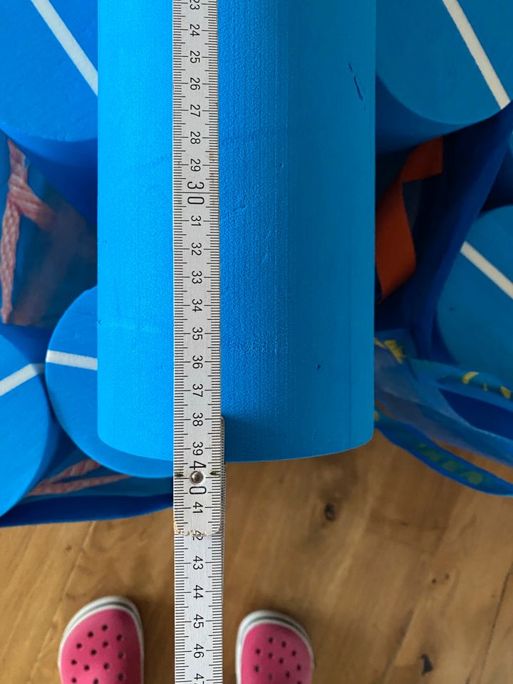 Faszien Rollen blau Maße: 145 mm Ø, 40 cm Länge 12 Stück in Illerkirchberg