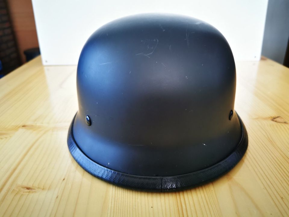 Mofa / Moped Helm ohne Prüfzeichen Stahlhelm Optik schwarz Matt in Westerholt