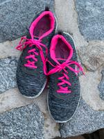 Sketches Turnschuhe Größe 40 Sachsen - Thum Vorschau