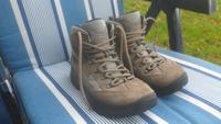 LOWA " PALON GTX MID Ls " Trekking / Wander - Boots . Gr . 38 Niedersachsen - Lehrte Vorschau