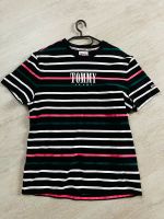 Tommy Hilfiger Herren T-Shirt Gr. L Neuwertig Nordrhein-Westfalen - Velbert Vorschau