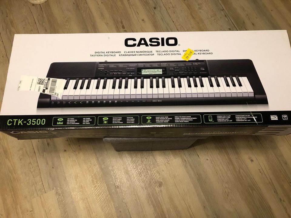 Casio CTK 3500 Digital Keyboard in Iserlohn