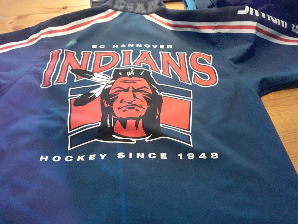 Hannover Indians Softshelljacke Gr.158 in Hohenhameln