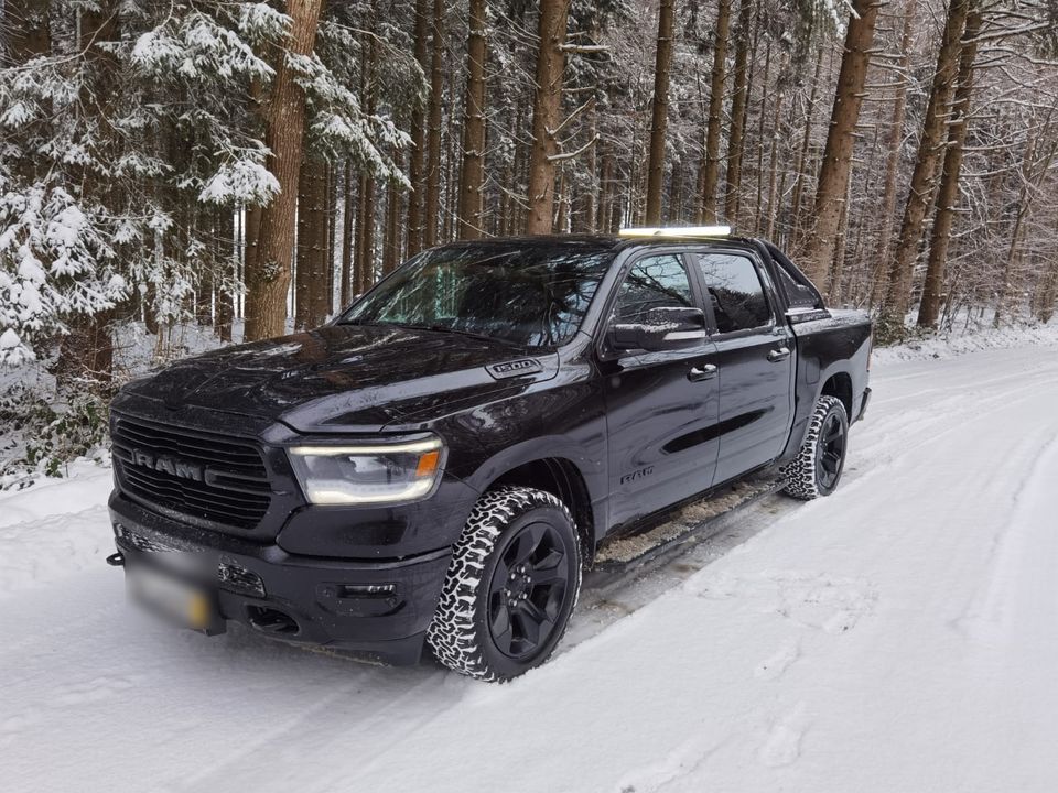 Dodge RAM BigHorn in Ulm