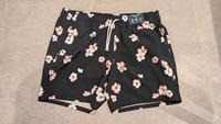 **NEU** Original Hollister Badeshort Badeanzug Schwimmhose Kr. München - Gräfelfing Vorschau