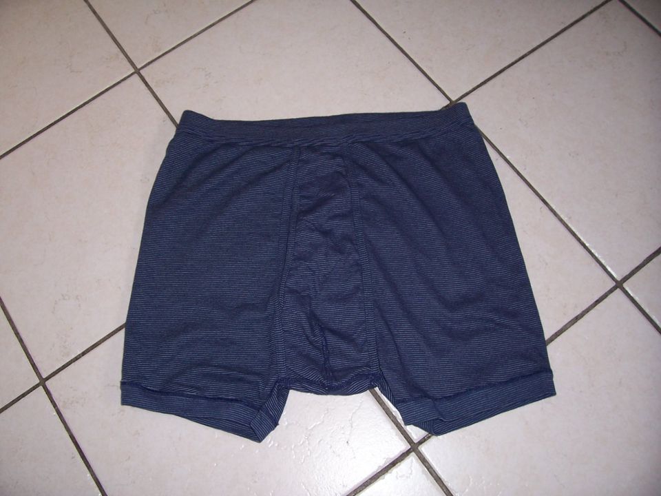 Herren Unterhemd Gr.7 mit 3 Boxershorts Gr.7 * NEU ohne Etikett in Adendorf