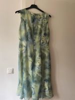 Kleid Sommerkleid 40 Blumen Rosen blau grün Bayern - Freising Vorschau