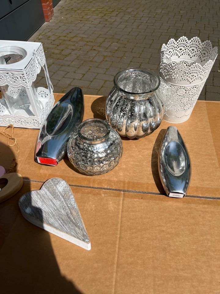 Diverses Vasen, Deko, Trödel zum Knallerpreis in Gelsenkirchen
