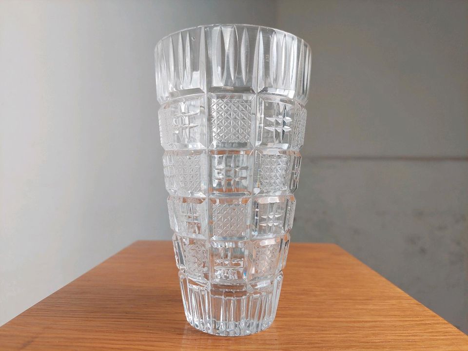 Vintage Kristallvase Glas 60er 70er Retro DDR in Leipzig