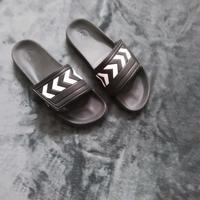 Badeschuhe Hummel  schwarz Gr 43 Hessen - Büdingen Vorschau