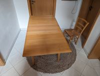 Esstisch Echtholz mit 4 Stühlen (ausziehbar) Bayern - Kelheim Vorschau