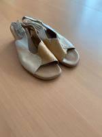 Beige Sandalen Niedersachsen - Hameln Vorschau