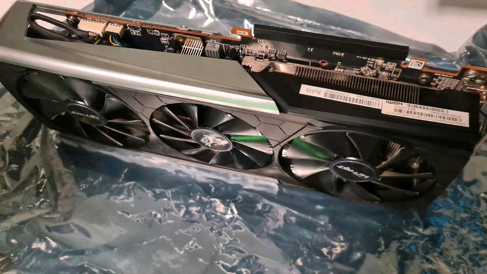 AMD Radeon 5700 XT Nitro+, Sehr guter Zustand, Undervolted in Tönisvorst