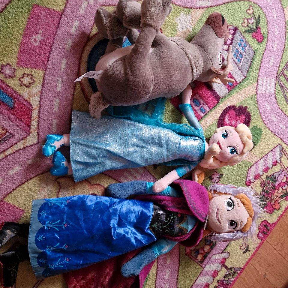 Anna, Elsa, Sven Kuscheltiere in Dresden