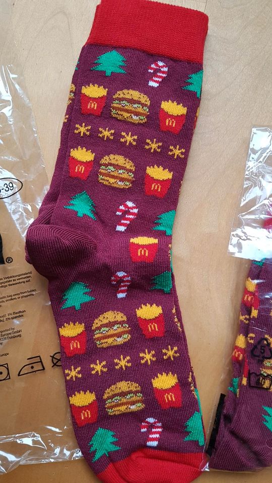 McDonald's*Socken*Strümpfe*Unisex*Weihnachten*Geschenke*Sammler* in Aumühle bei Hamburg